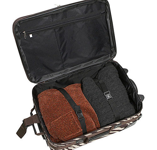 Rockland 2 piece luggage set open